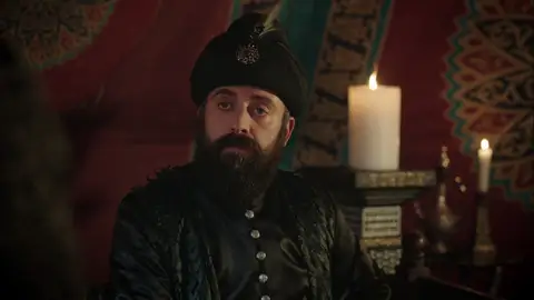 Solimán descubre enfurecido el desafío a su autoridad de Ibrahim Solimán descubre enfurecido el desafío a su autoridad de Ibrahim