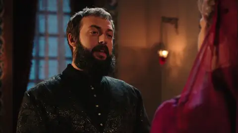 Ibrahim encuentra a la mujer que Hürren contrató para matar al hijo del sultán Ibrahim encuentra a la mujer que Hürren contrató para matar al hijo del sultán