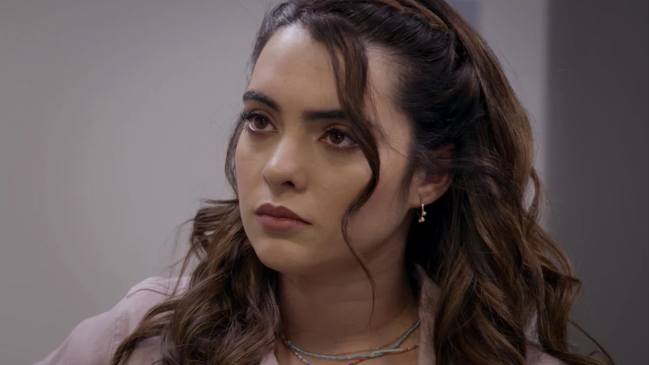 La confesión de Leonel a Mateo pone a Valeria entre la espada y la pared La confesión de Leonel a Mateo pone a Valeria entre la espada y la pared