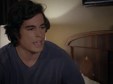 Mateo comete un grave error al contarle a Sandy quién es la madre de Valeria Mateo comete un grave error al contarle a Sandy quién es la madre de Valeria