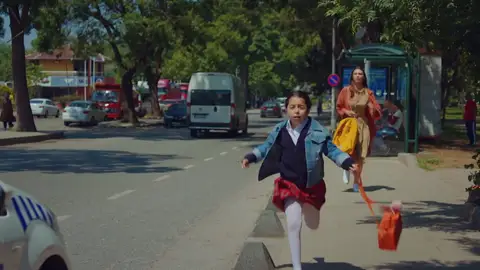 Nuevo revés para Demir: detenido ante la mirada impotente de Öykü Nuevo revés para Demir: detenido ante la mirada impotente de Öykü