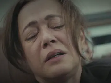 Hatice, desesperada, decide poner fin a su vida tras creer que Sirin ha muerto: ¿Conseguirá salvarse? Hatice, desesperada, decide poner fin a su vida tras creer que Sirin ha muerto: ¿Conseguirá salvarse?