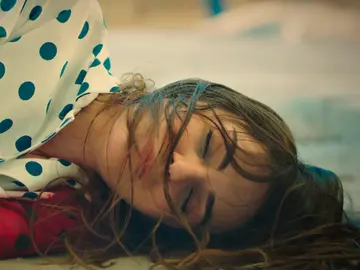 Ayse cae al suelo tras recibir un disparo de Hande: ¿Ha acabado con su vida? Ayse cae al suelo tras recibir un disparo de Hande: ¿Ha acabado con su vida?