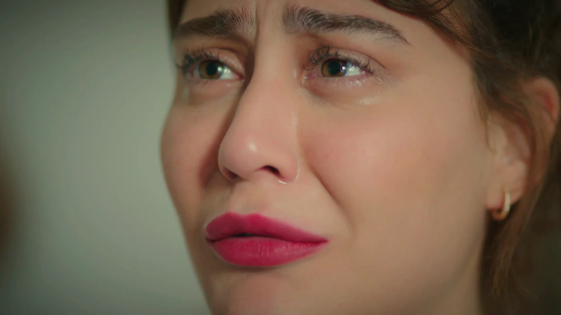 Hande confiesa el motivo por el que Ferit rompió su compromiso: “Yaman me besó”