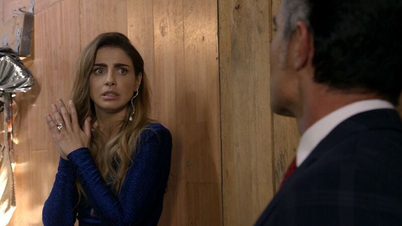 ¡Juntos y encerrados en un granero!: Mateo y Valeria, descubiertos por Leonel