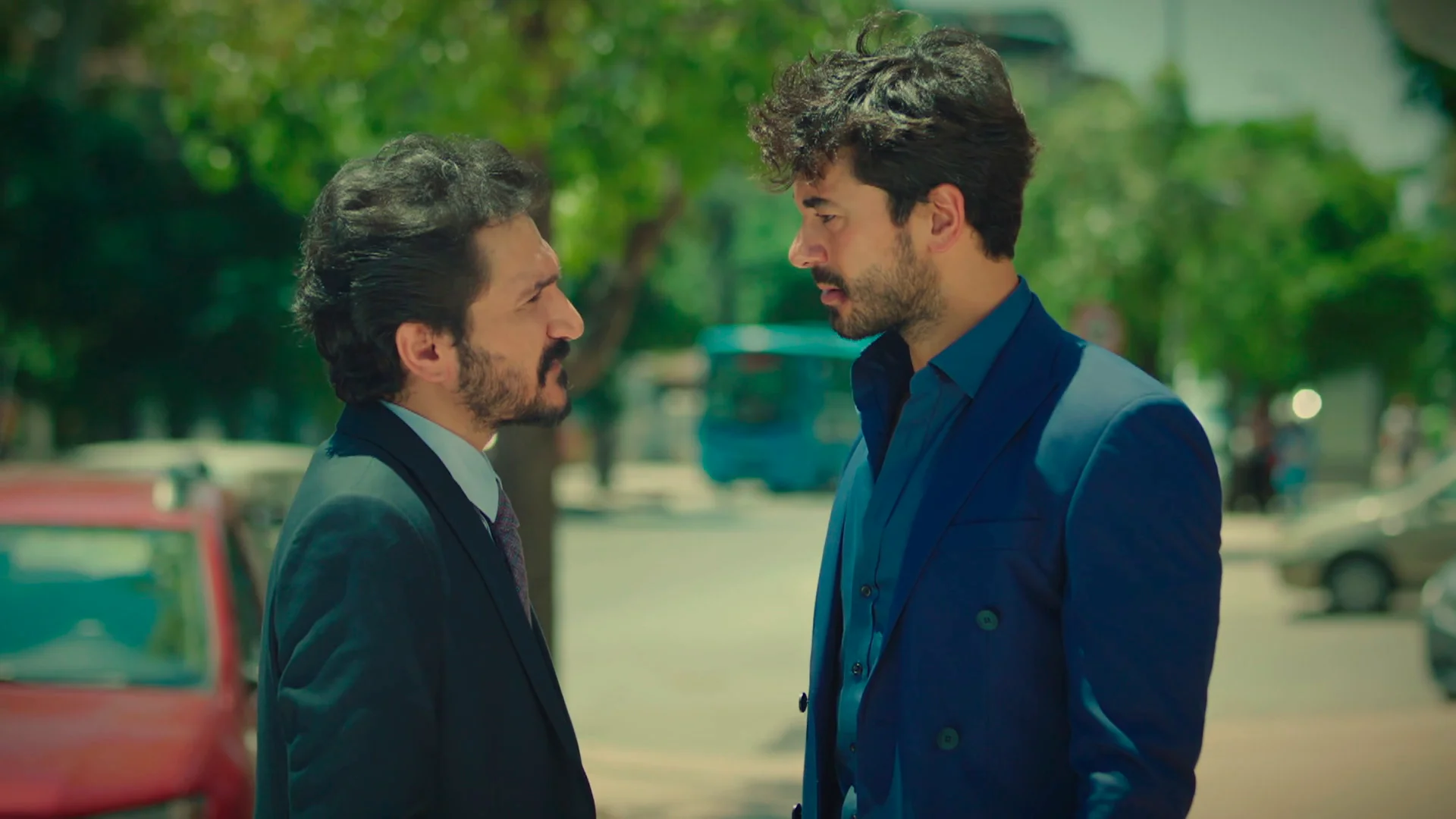 Sinan estalla contra Ferit tras convertir a Yaman en director general: &ldquo;Me has traicionado&rdquo;