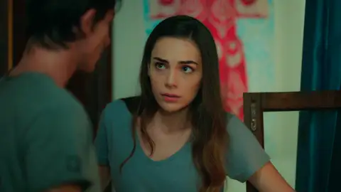 Baha se cuela en la mansión con un claro mensaje para Ayse: “No me iré sin ti” Baha se cuela en la mansión con un claro mensaje para Ayse: “No me iré sin ti”