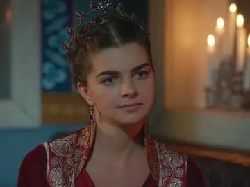 Las duras palabras de la sultana hacen reflexionar a Mahidevran: ¿su matrimonio es un fracaso? Las duras palabras de la sultana hacen reflexionar a Mahidevran: ¿su matrimonio es un fracaso?