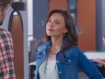 Renata marca distancias con Alonso y le advierte: "No voy a renunciar porque tú estés aquí" Renata marca distancias con Alonso y le advierte: "No voy a renunciar porque tú estés aquí"