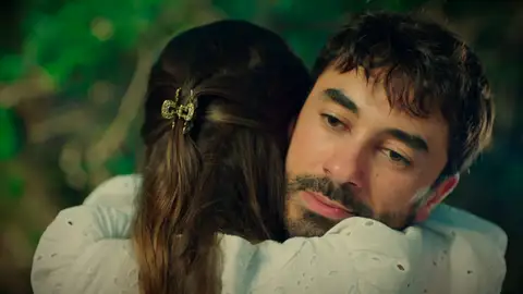 Ferit y Ayse afianzan su relación mientras Hande intenta separarlos: Este sábado, nuevo capítulo de estreno de 'Corazón Herido' Ferit y Ayse afianzan su relación mientras Hande intenta separarlos: Este sábado, nuevo capítulo de estreno de 'Corazón Herido'