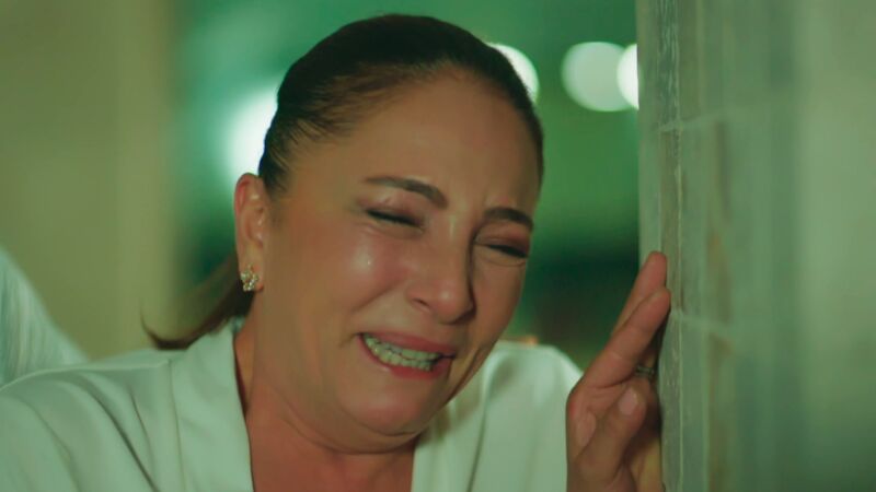 El profundo lamento de Sumru al pillar a Hande con Yaman: “Me has amargado la vida”