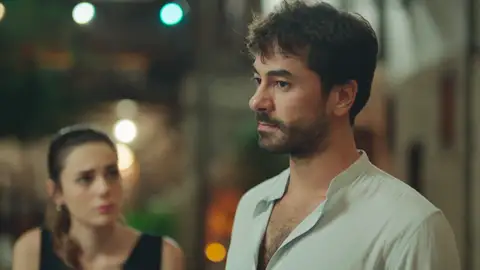 Ferit rompe su relación con Ayse confesando que su matrimonio es una farsa: “Ya no quiero mentir más” Ferit rompe su relación con Ayse confesando que su matrimonio es una farsa: “Ya no quiero mentir más”