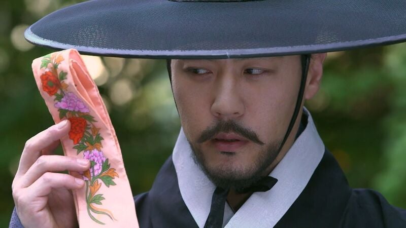 La vida de Saimdang corre peligro tras presenciar una matanza en el templo