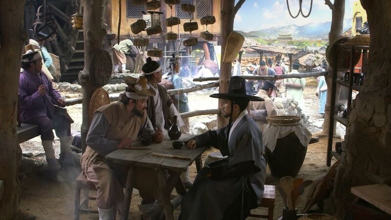 Lee Gyeom sigue investigando al entorno del poderoso ministro Min Chi-hyung