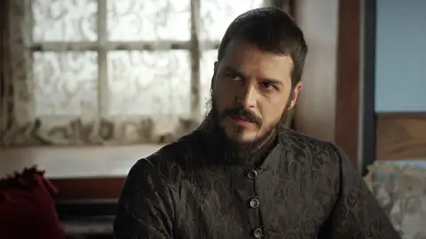 La ambición de Mustafá El sultán