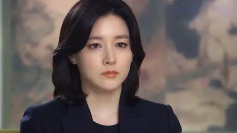 La profesora Ji yoon Saimdang