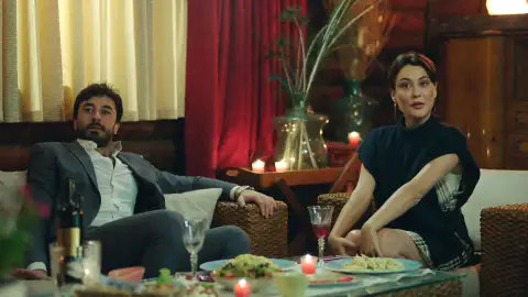 Ferit y Hande Corazón herido