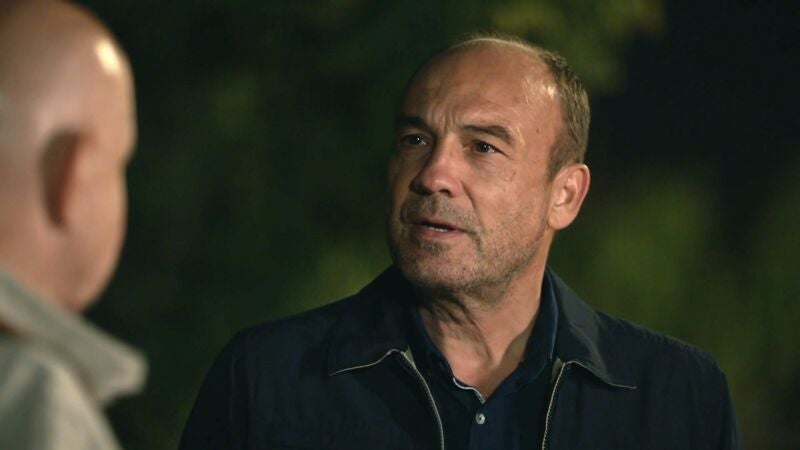 ¿Y si Ferit descubriera el origen de la riqueza de la familia Sancakzade?