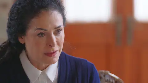 La madre biológica de Renata Vencer el pasado