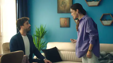 Ayse y Ferit se pelean Corazón herido