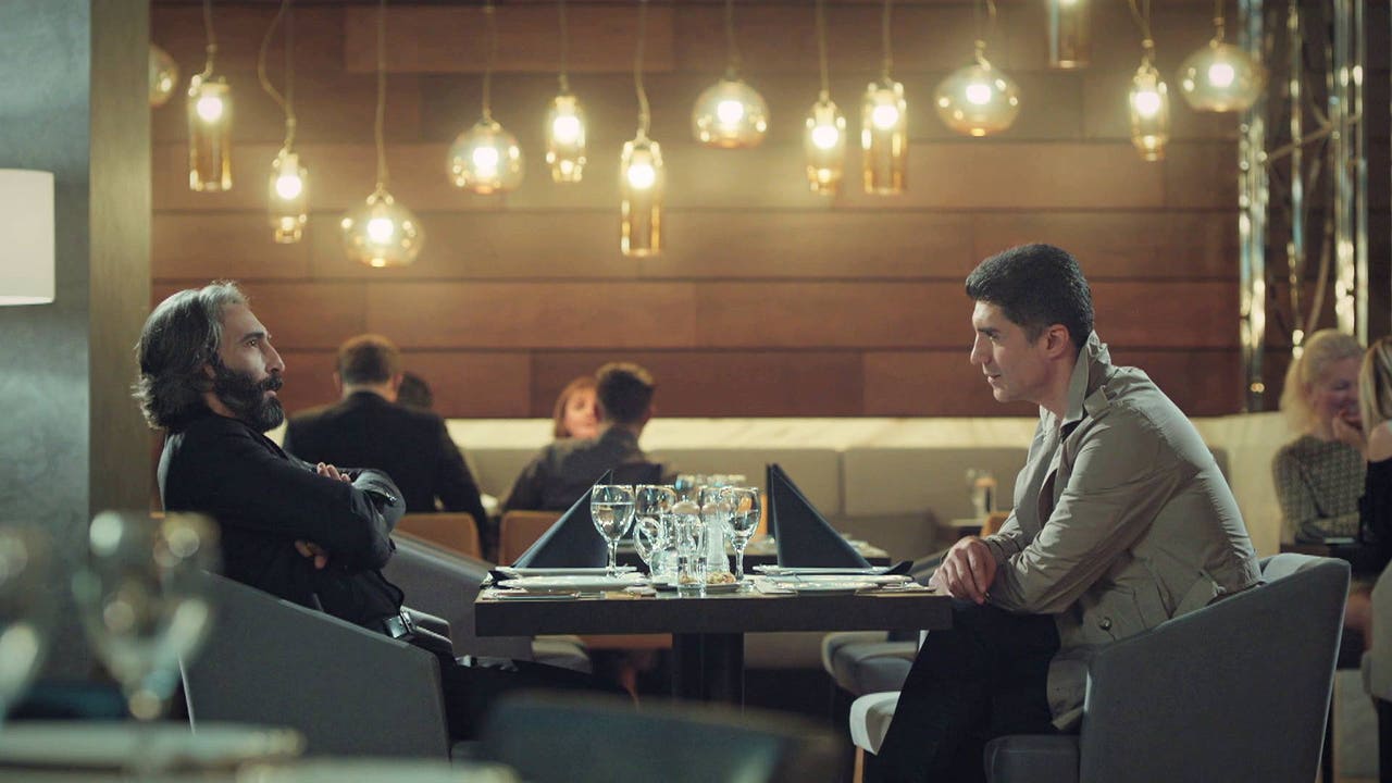 Faruk descubre la verdadera identidad de Adem