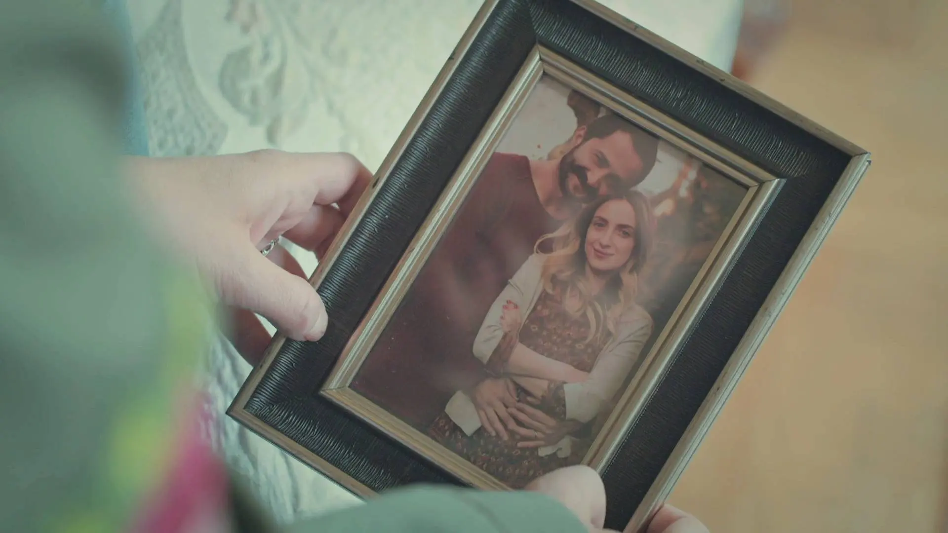 S&uuml;reyya y Esma se ponen nost&aacute;lgicas: recuerdan su pasado cuando eran felices