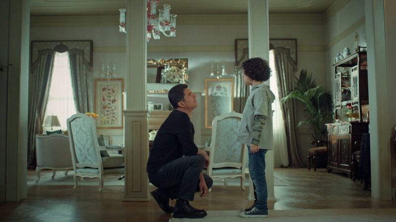 Faruk sospecha que Emir es su hijo 