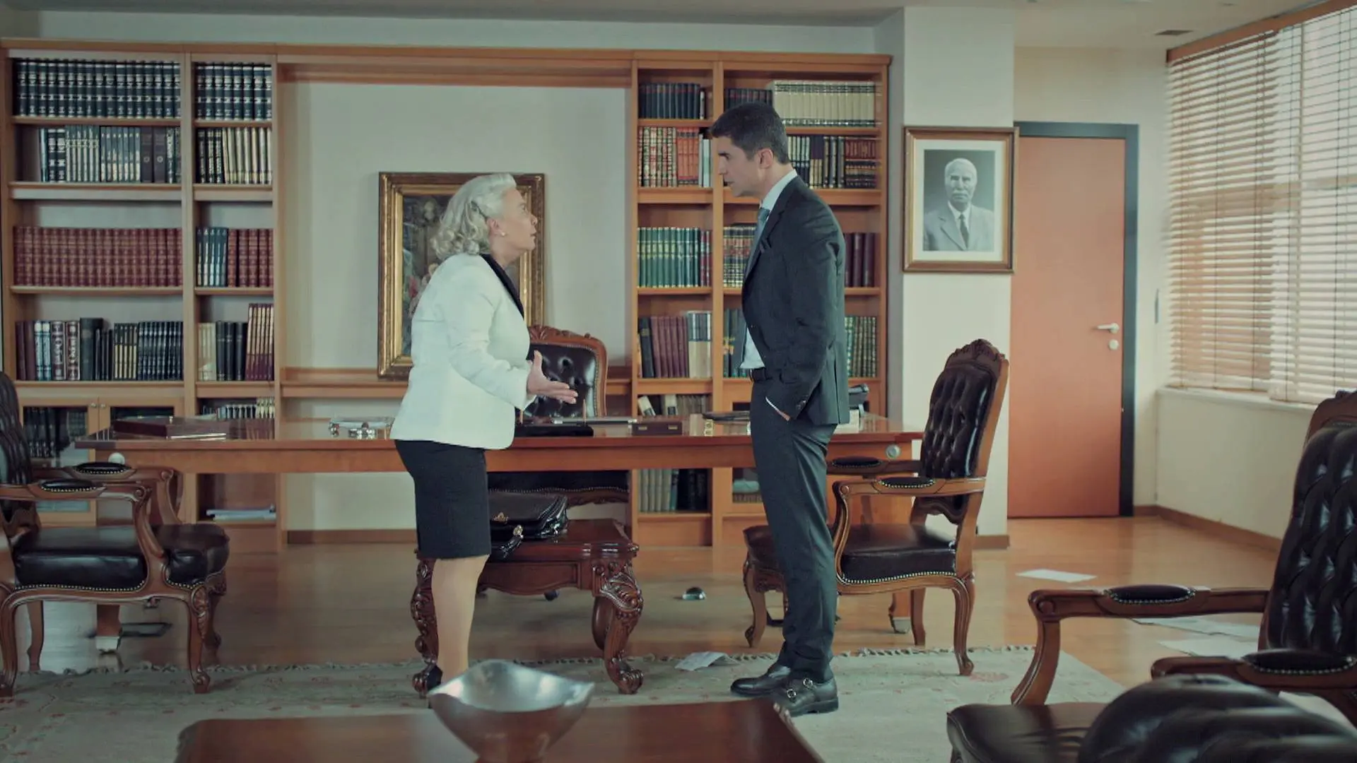 Faruk pierde los nervios ante su madre: "Has convertido mi vida en un maldito infierno"