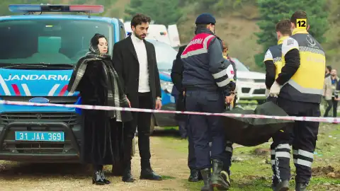 Llega el luto a la familia Sancakzade y Yaman saborea las mieles del triunfo Llega el luto a la familia Sancakzade y Yaman saborea las mieles del triunfo