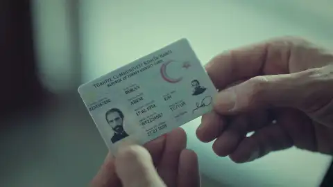 ¡Lo ha logrado! Adem ya tiene el apellido Boran ¡Lo ha logrado! Adem ya tiene el apellido Boran