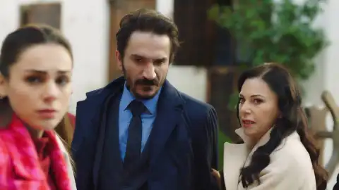 Sinan pierde los nervios al creer que Yaman asesinó a su padre: "Te mataré con mis propias manos" Sinan pierde los nervios al creer que Yaman asesinó a su padre: "Te mataré con mis propias manos"