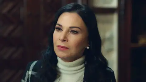 Azade Corazón herido