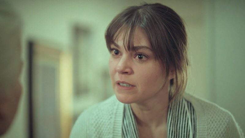 Süreyya pierde definitivamente la confianza en Esma tras descubrir que la espiaba