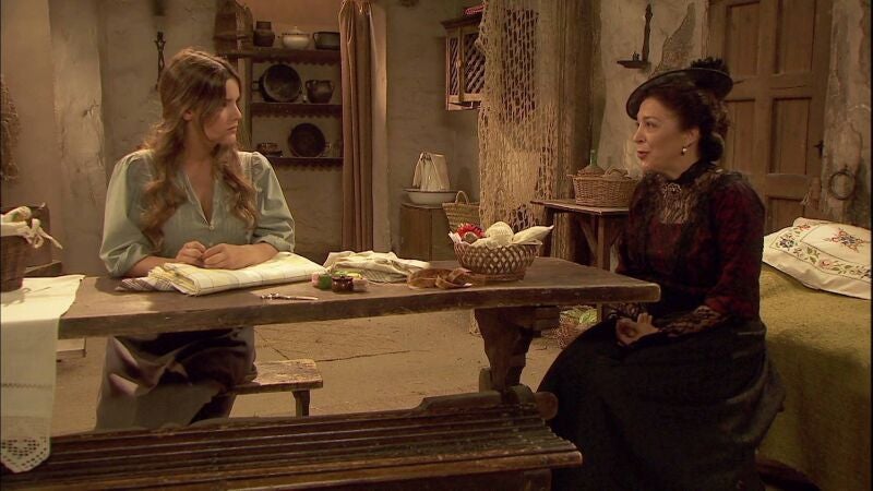 Francisca desea que Soledad regrese a la Casona: 