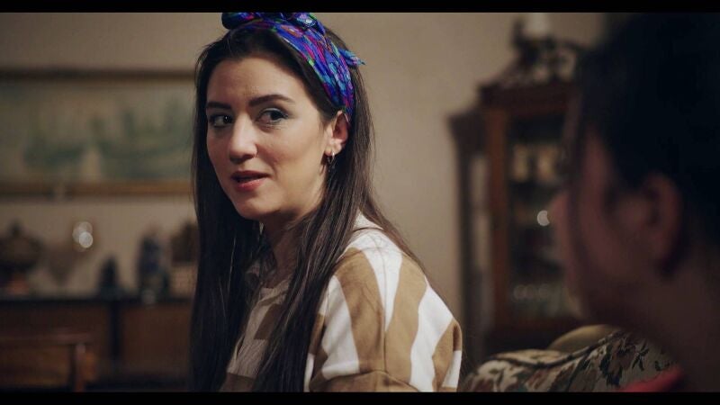 Se revela la verdad: Melissa no publicó el artículo sobre Mahinur y Cüneyt 