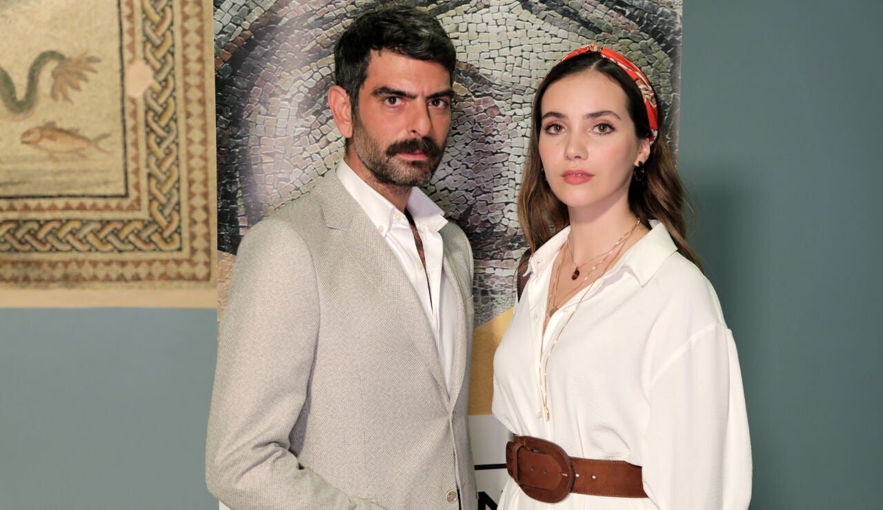 Kenan y Z&uuml;l&uuml;f 