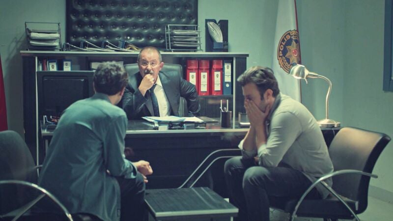 El plan maquiavélico que amenaza con hundir a Fikret