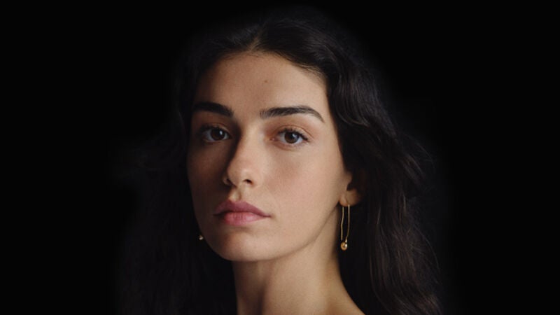 Çicek lucha por sobreponerse a un destino cruel