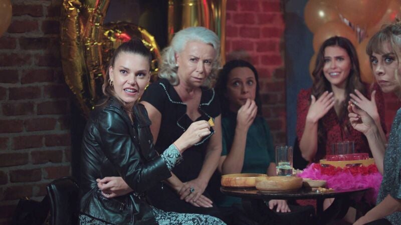 Celebran el cumpleaños de Esma y acaban en comisaría ¿qué ocurre?