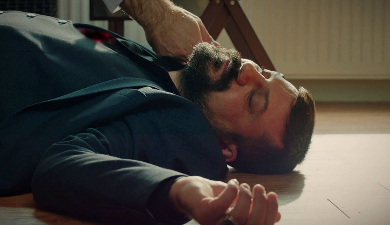 As&iacute; es el tr&aacute;gico e inesperado final de Celil, uno de los villanos de Jaula Dorada 