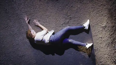 Tragedia en la carretera: Olga pierde la vida en un fatal atropello Tragedia en la carretera: Olga pierde la vida en un fatal atropello