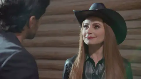 ¿Qué secreto oculta Déborah sobre la paternidad de Sara? ¿Qué secreto oculta Déborah sobre la paternidad de Sara?