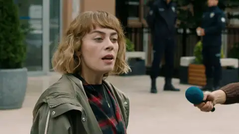 Cemre hace alarde de su valor y su fuerza interior para enfrentarse en estos dos momentos a los maltratos de su marido Cemre hace alarde de su valor y su fuerza interior para enfrentarse en estos dos momentos a los maltratos de su marido