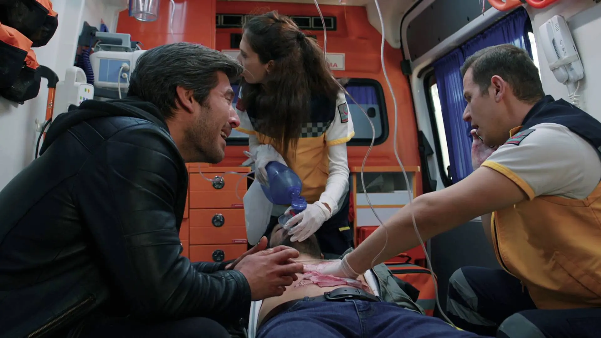 Ozan, entre la vida y la muerte Ozan, entre la vida y la muerte