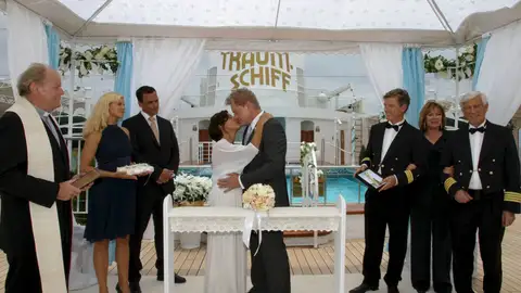 Nova estrena este domingo Rumbo al paraíso: bodas y lunas de miel a bordo de un crucero de ensueño Nova estrena este domingo Rumbo al paraíso: bodas y lunas de miel a bordo de un crucero de ensueño