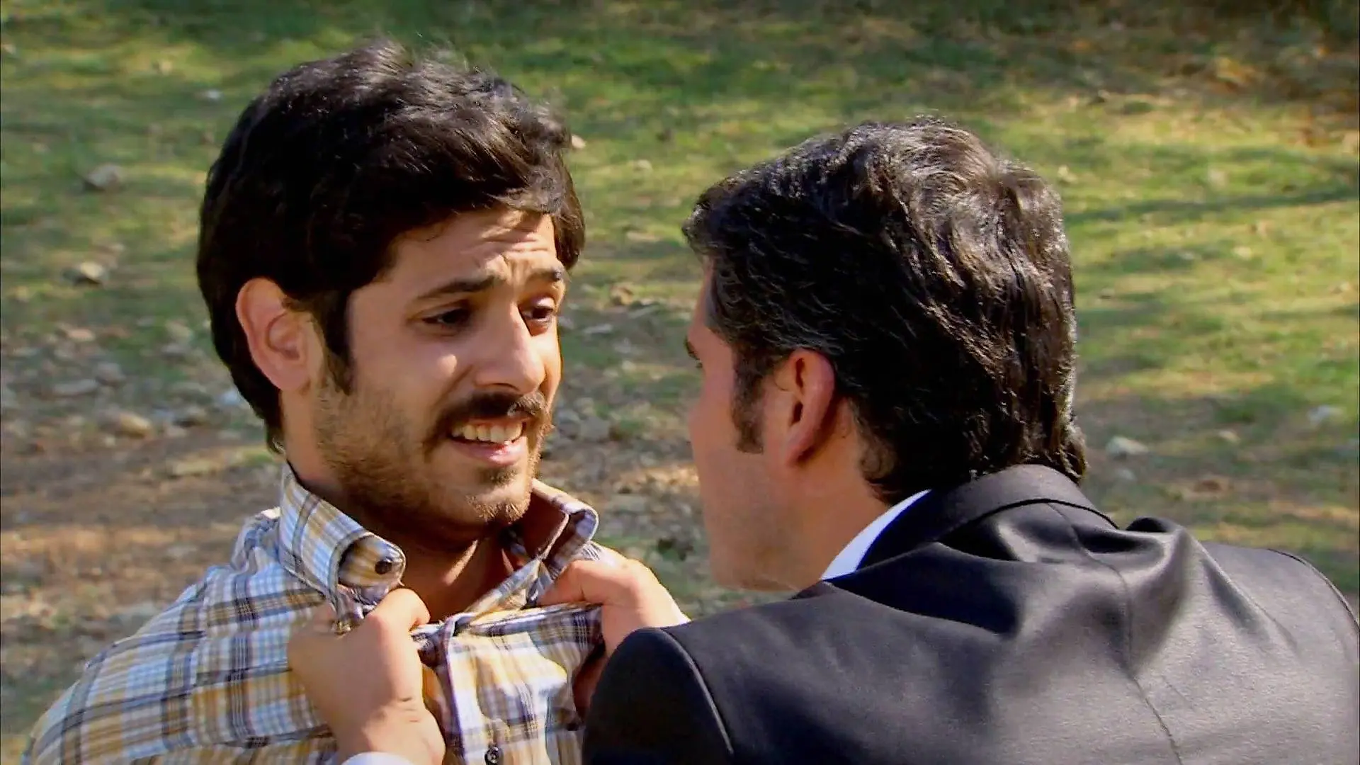 Devra da con el paradero de Berfin y Ferman y amenaza de muerte al joven 