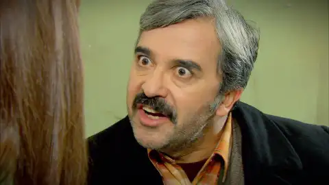 Rashit amenaza de muerte a Melek si sigue entrometiéndose en los asuntos familiares Rashit amenaza de muerte a Melek si sigue entrometiéndose en los asuntos familiares