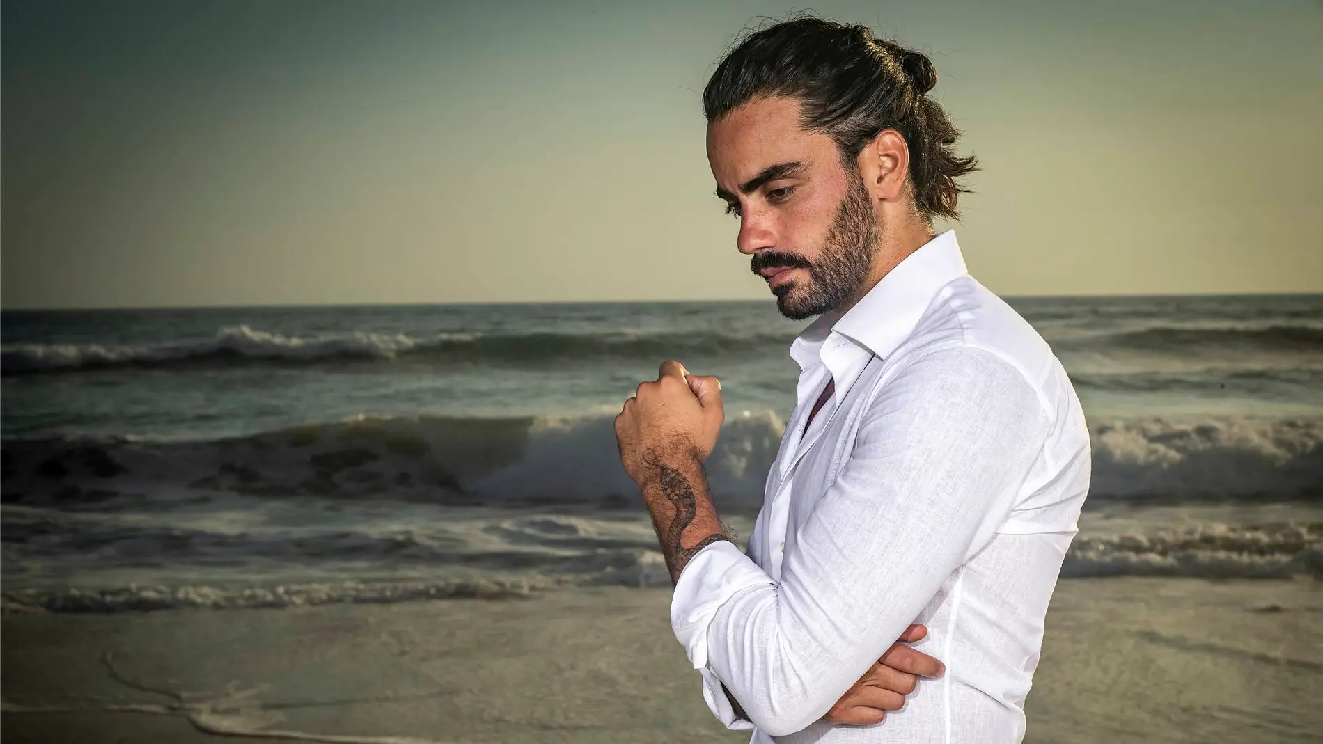 Eduardo Torres, es el villano de Cabo que sueña con destruir a su hermanastro Alejandro