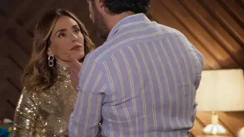 Vanesa se muestra fría con su marido Ernesto: "Nuestra relación ya dio todo lo que tiene que dar" Vanesa se muestra fría con su marido Ernesto: "Nuestra relación ya dio todo lo que tiene que dar"