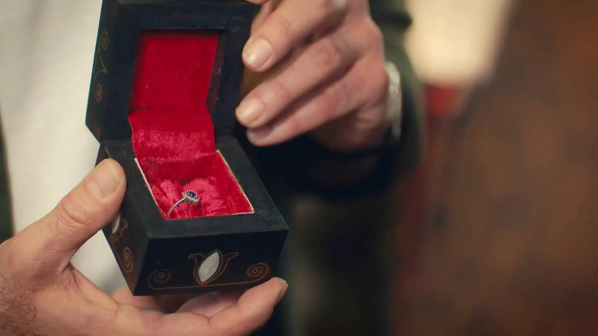 Anillo Melek